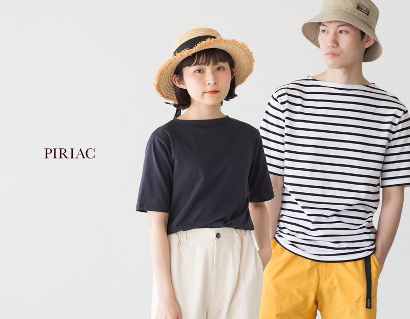 女性モデルと男性モデルが並んで着用したピリアック