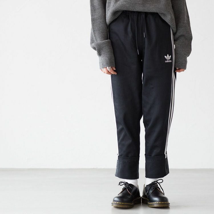 名作adidas TRICOL TRACK PANTSトリコロールトラックパンツ adidas（アディダス）の「アディカラー トラックパンツ（ジャージ