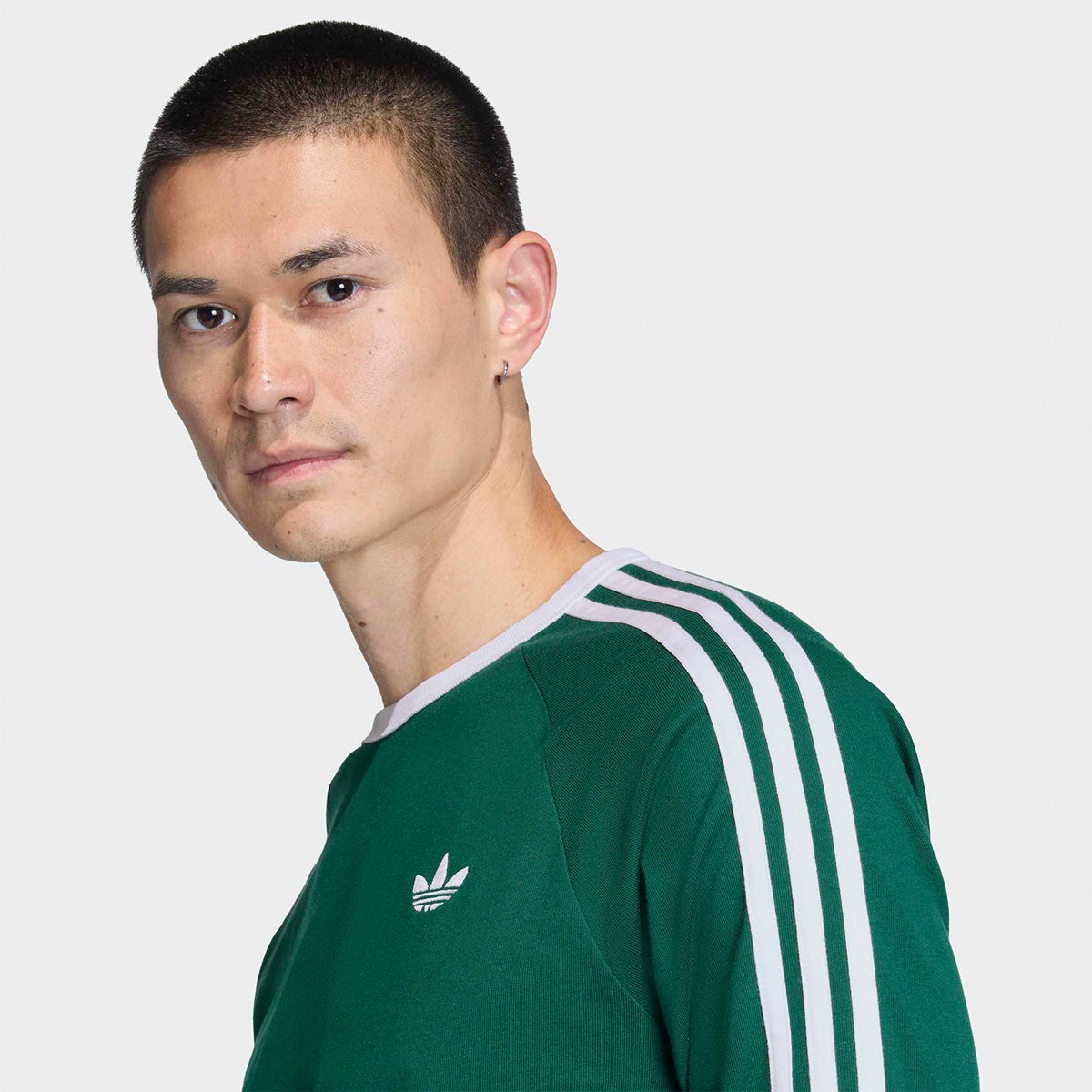 ★adidas★3ストライプス ロング スリーブ Tシャツブラック【Ｍ～Ｌ】 BEAMS（ビームス） tシャツ adidas / スリーストライプス ロング