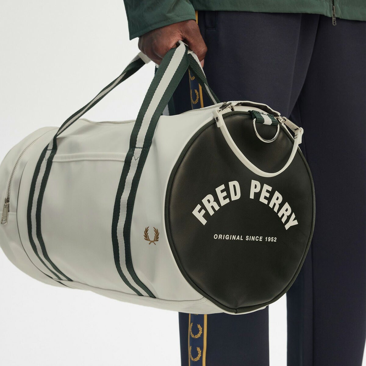 フレッドペリー FRED PERRY クラシック バレル バッグ L7255 ボストン