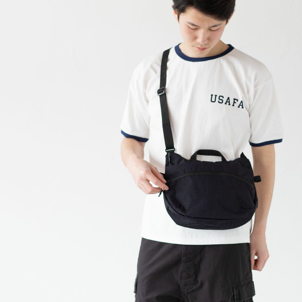 GG柄 ショルダーバック swag ORIGAMI着用 Origami Bag Geo Pattern Black/Purple/Mustard/Grey - Goldyfish Handbags