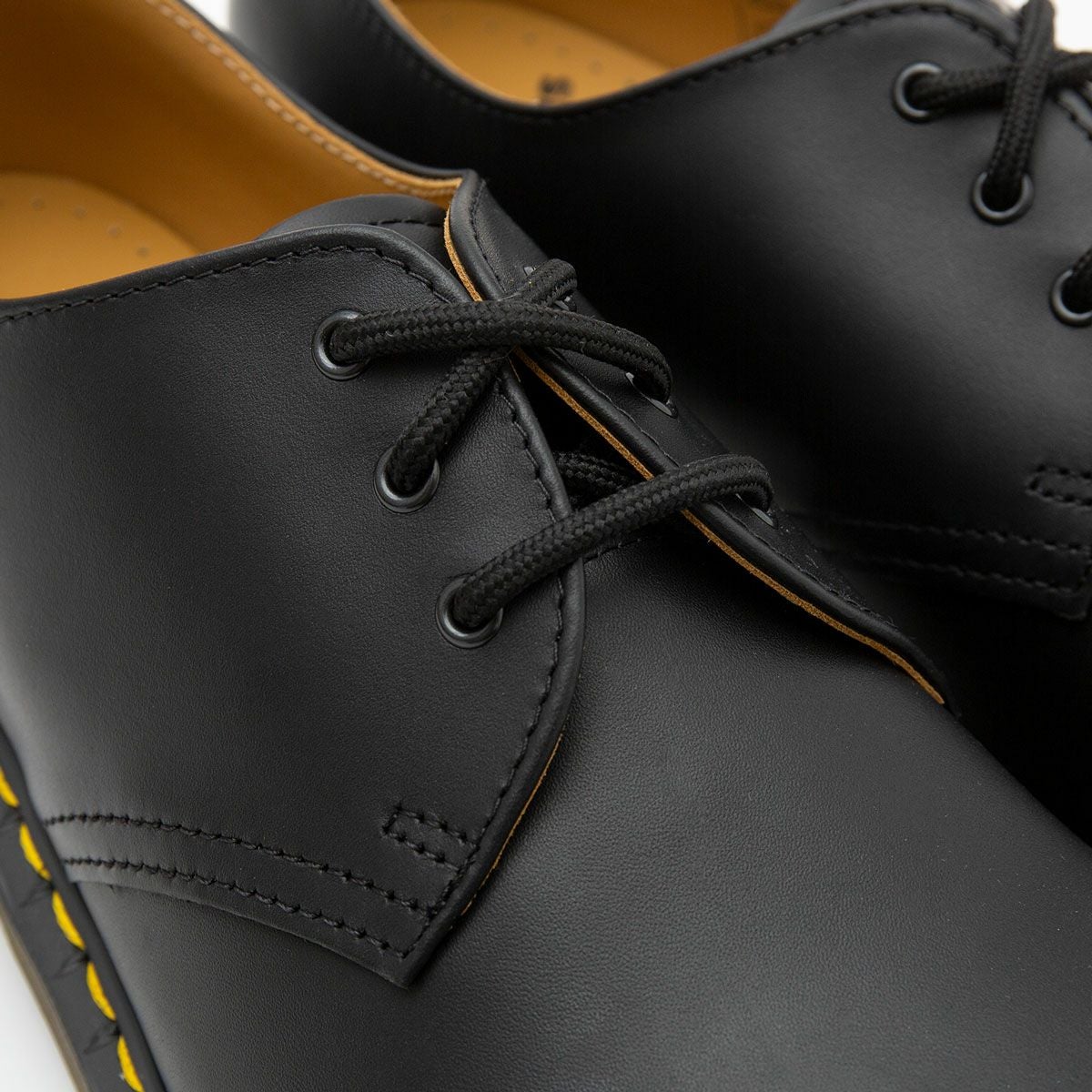 ドクターマーチン 3ホール 1461 ナッパ Dr.Martens 11838001