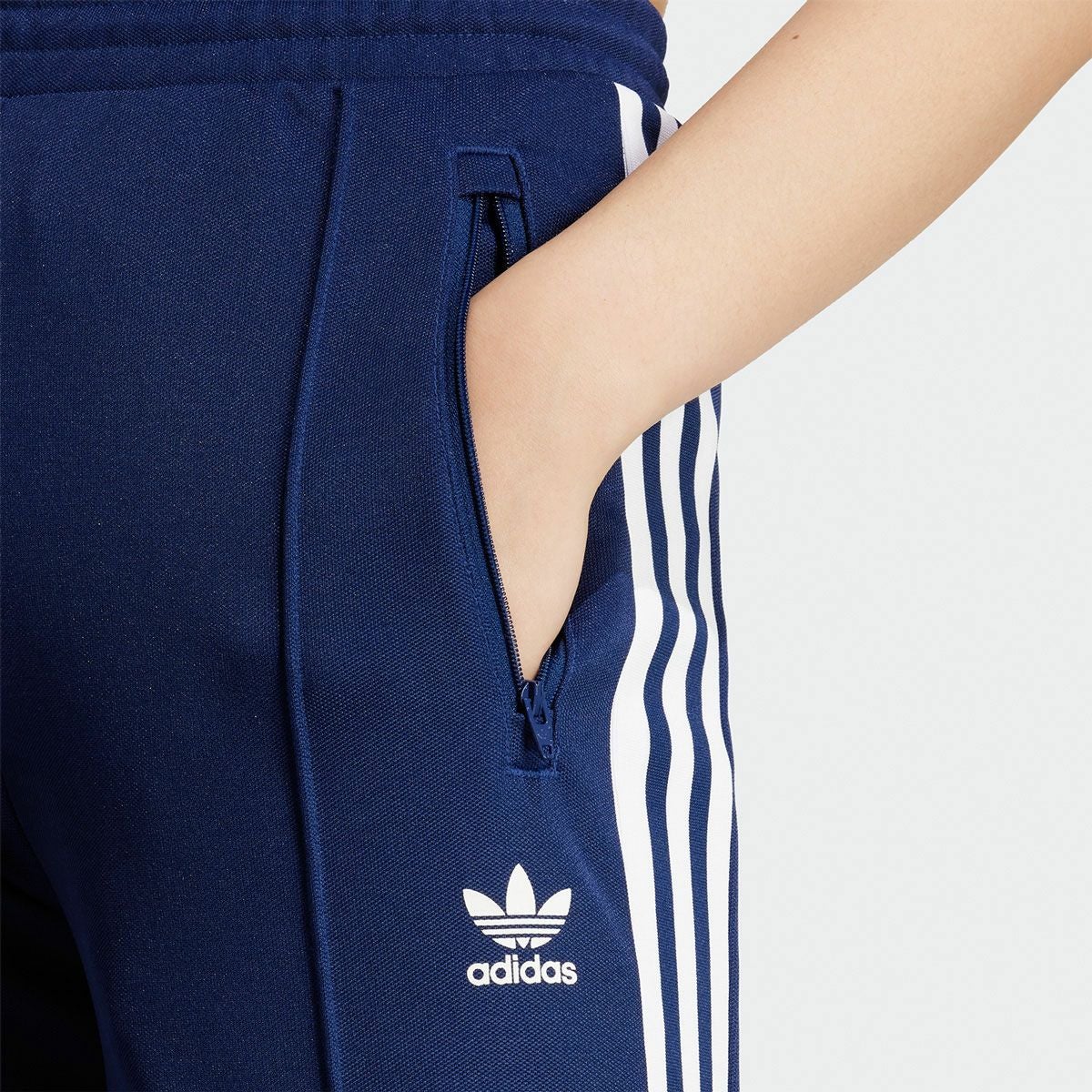 アディダス オリジナルス ベッケンバウアー トラックパンツ adidas