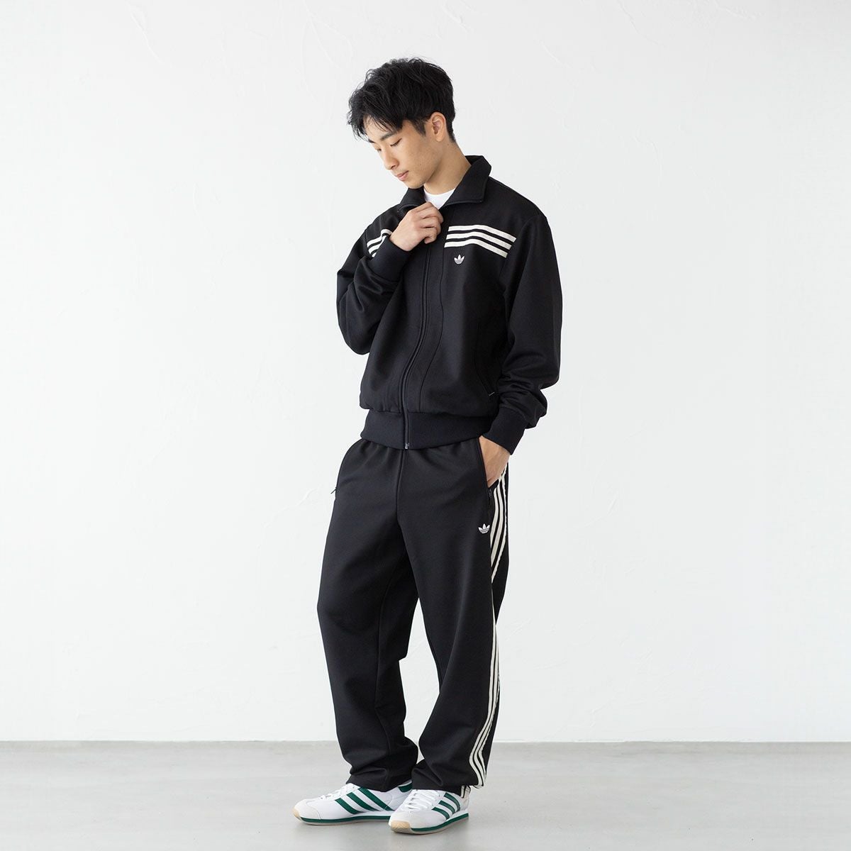 アディダスオリジナルス 70S トラックトップ adidas Originals KQC51