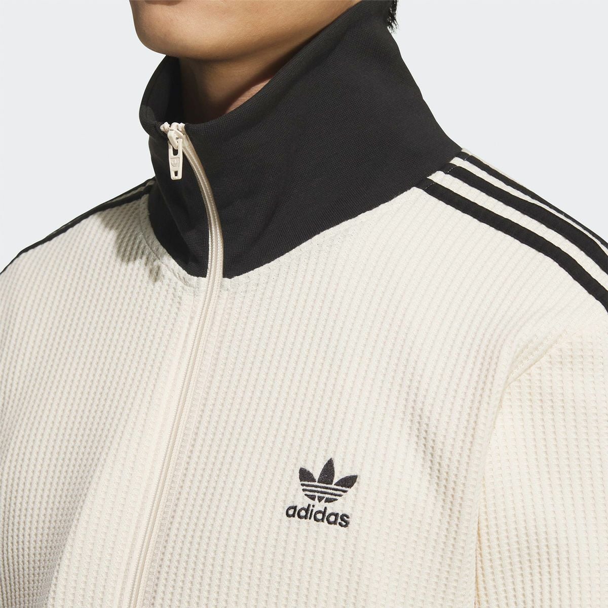 000000005048-05.jpg?size=l&w=