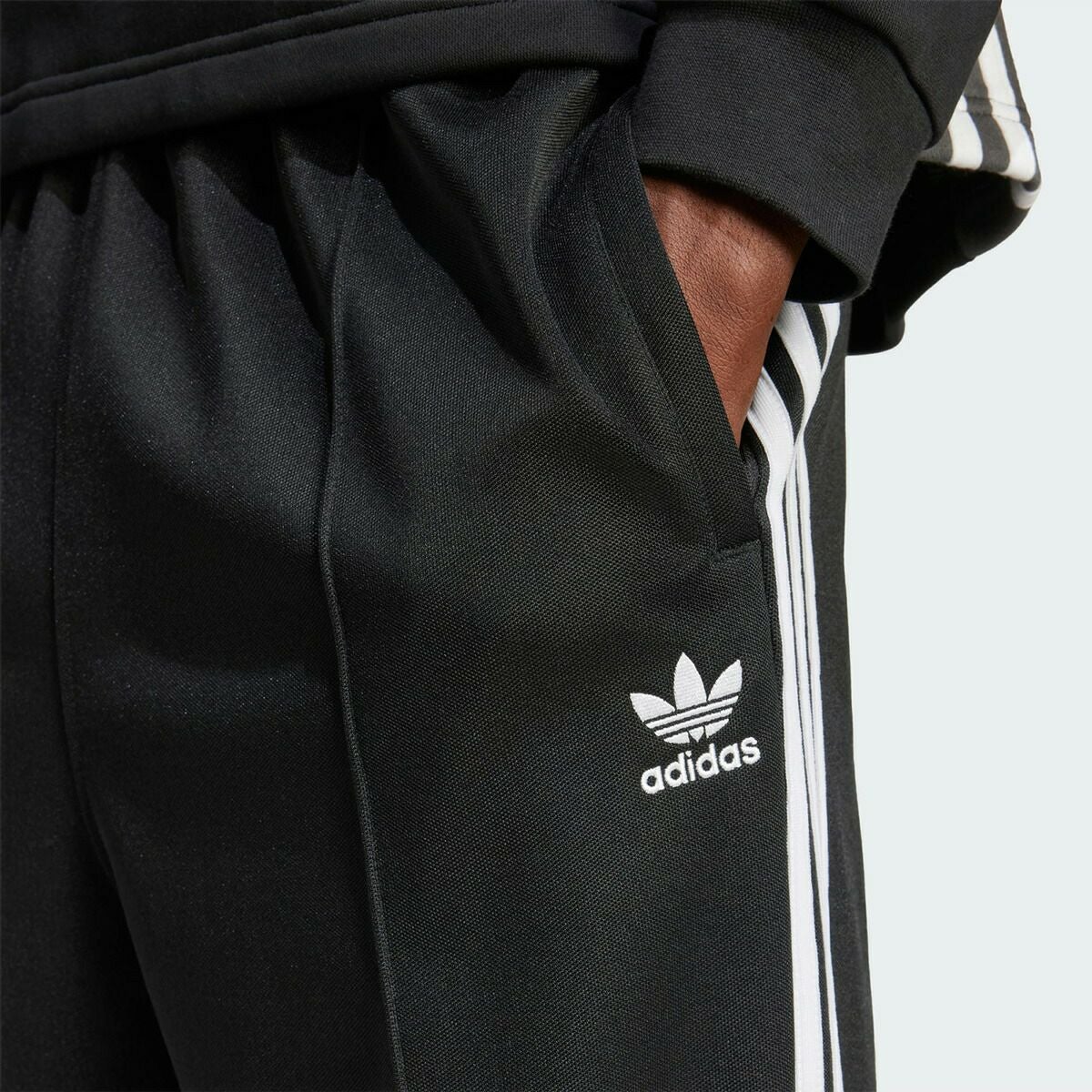 adidas originals ファイヤーバード バギートラックパンツ　値下げ adidas Originals アディダス オリジナルス アディカラー バギー
