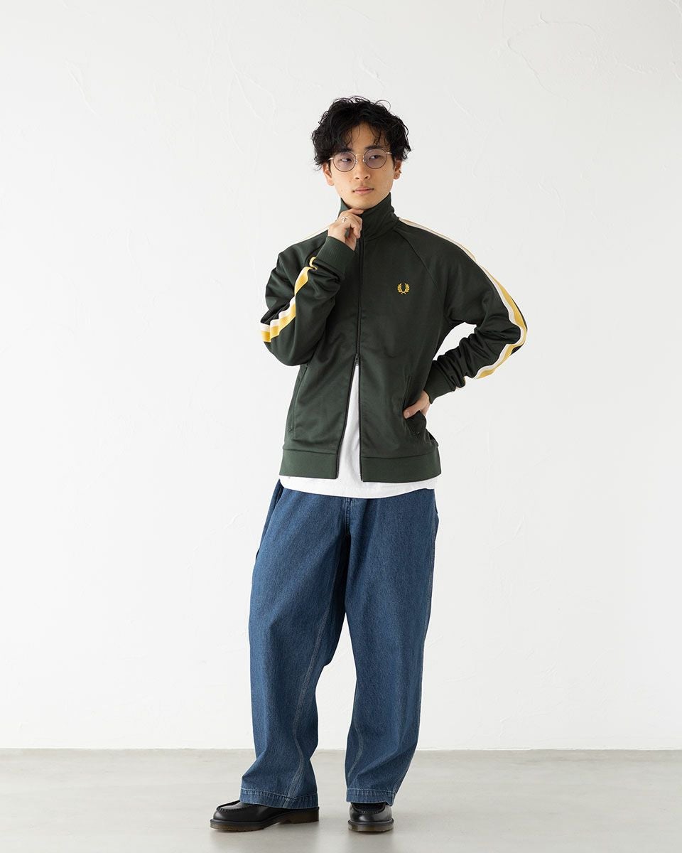 フレッドペリー/トラックジャケット/ネイビー✖️イエロー/Sサイズ FRED PERRY（ジャージ ・ イエロー/黄色系）のフリマアイテム一覧