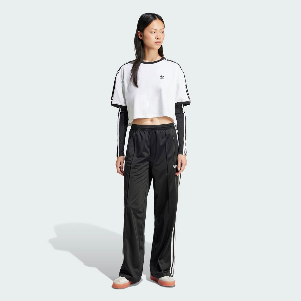 A12195 adidas originals 美品 フード付きレア！ジャージ adidas originals 美品 フード付きレア！ジャージ激かわおすすめ