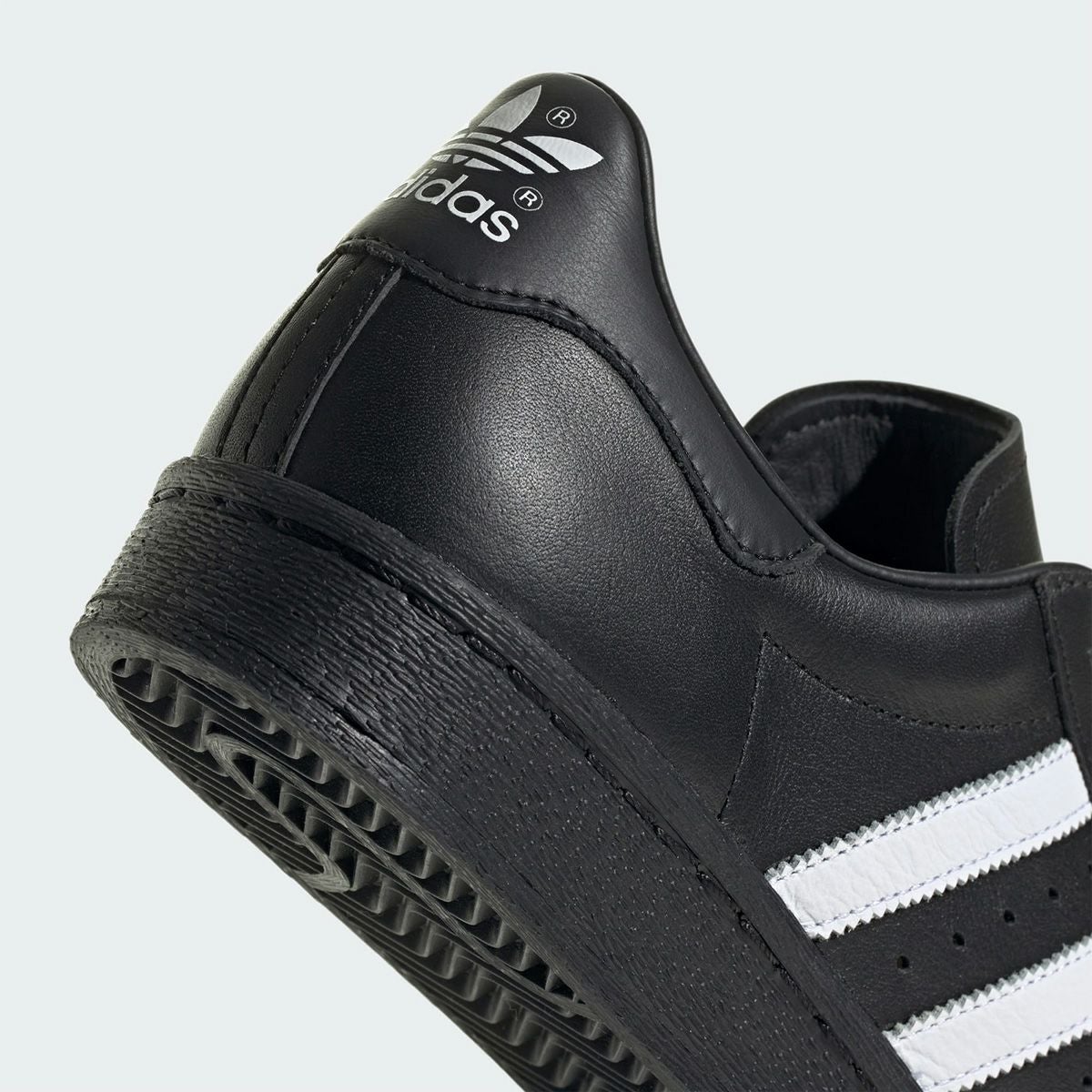アディダス オリジナルス スーパースター 82 adidas Originals NKT57