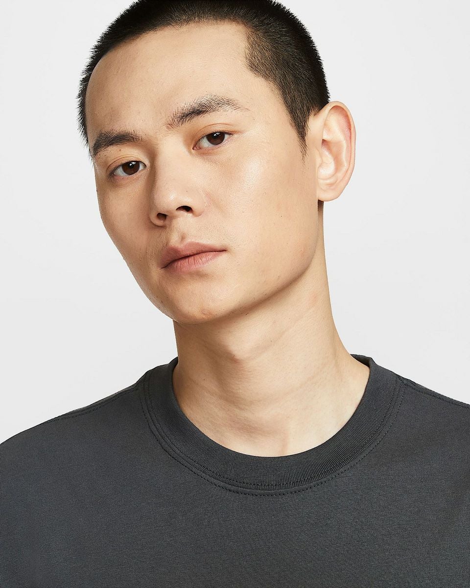 ナイキ NIKE Tシャツ HQ9245-060 メンズ レディース 半袖 パンダ