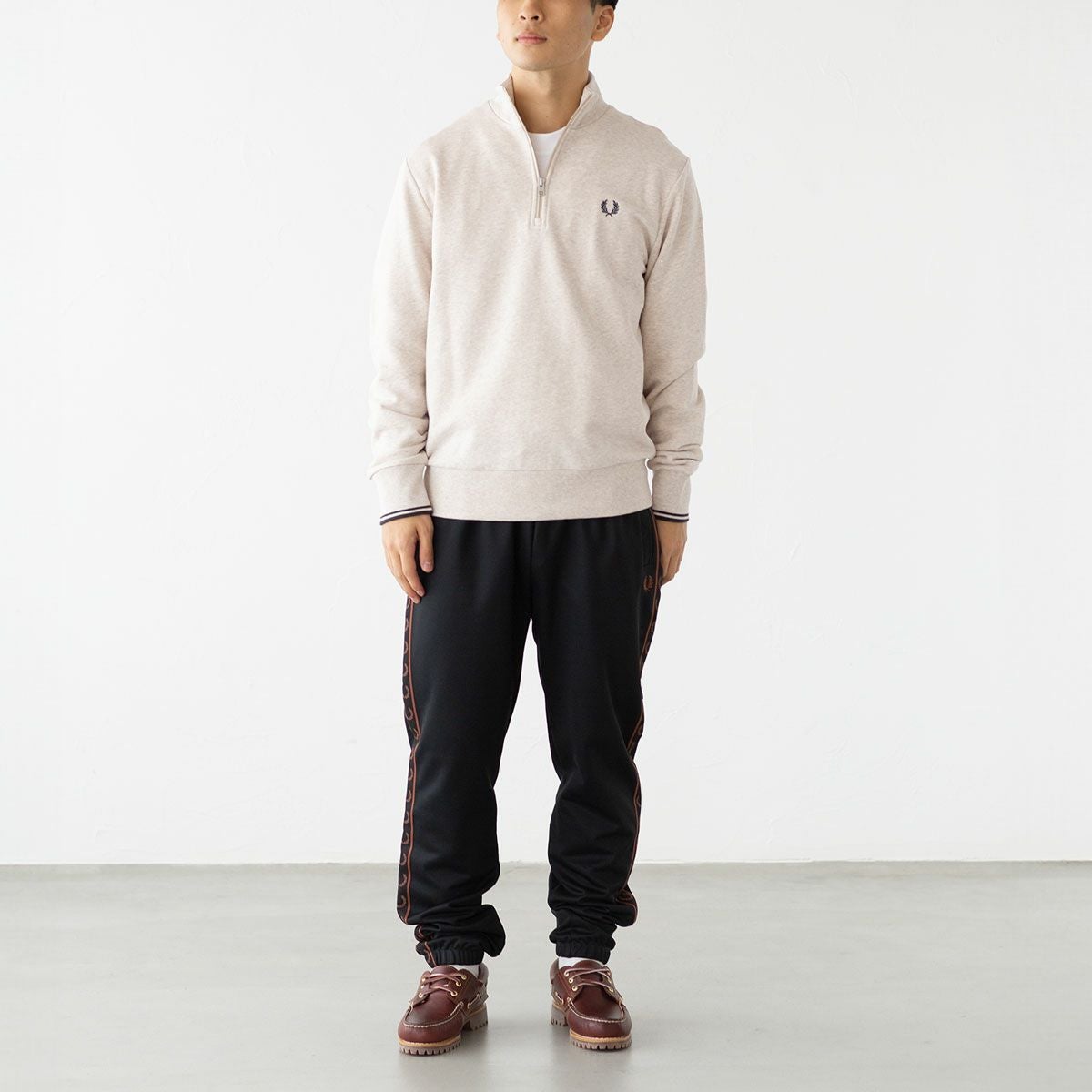 フレッドペリー FRED PERRY コントラスト テープ トラックパンツ T5507