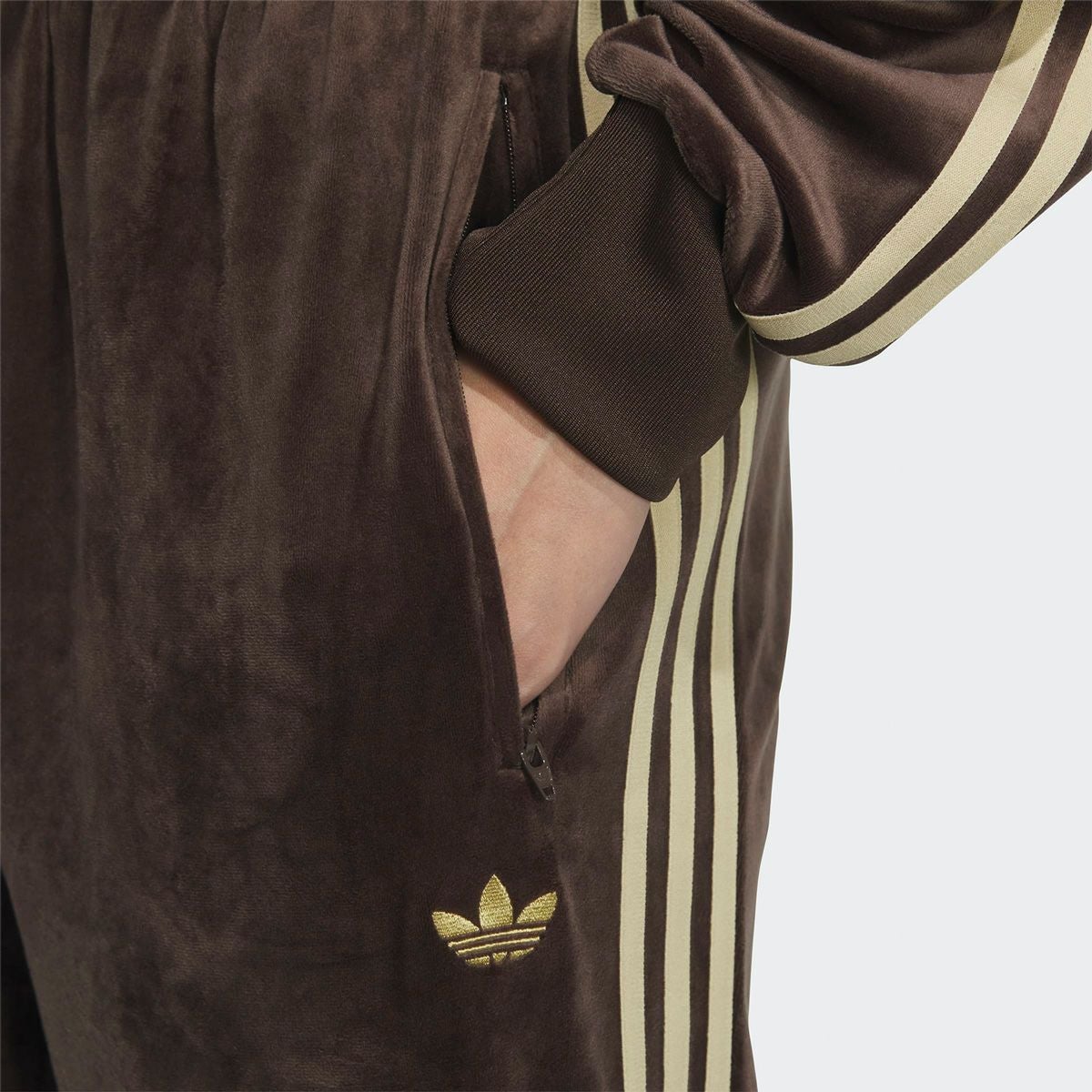 adidas ベロア ジャージ セットアップ ブラウン 古着 adidas 3ライン 光沢 ベロア ジャージ トップ & トラック パンツ