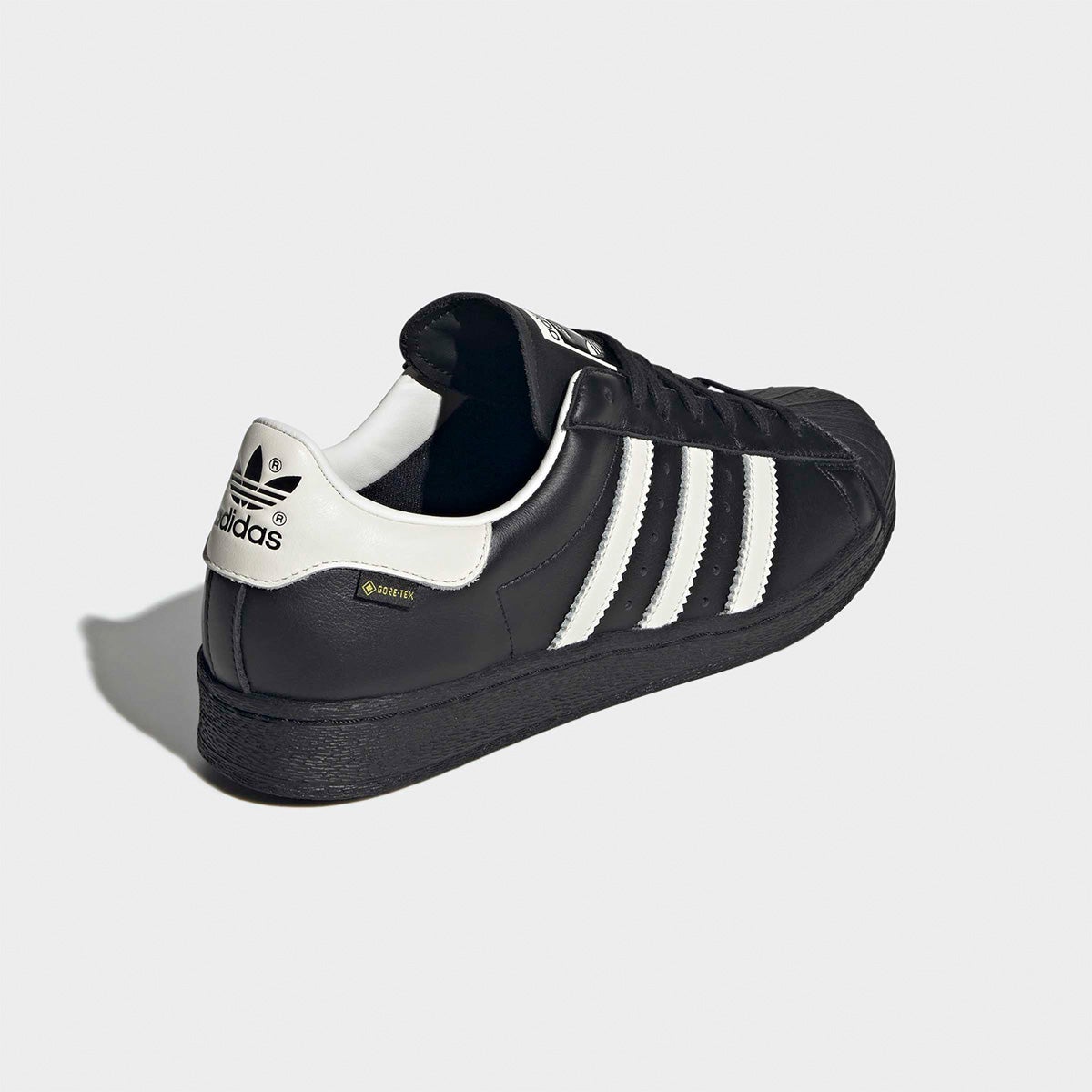 アディダス スーパースター 82 ゴアテックス GTX adidas Originals